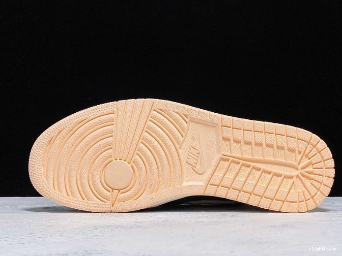 Tint Retro Air 1 Black High Crimson Jordan 555088-081 1119